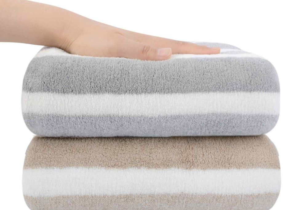 grey and white towels set